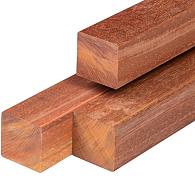 Angelim vermelho hardhout paal 6,5 x 6,5 x 400 cm geschaafd, ongepunt, 4 ronde hoeken