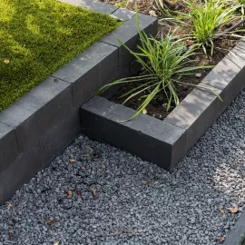 muurblokken bielzen traptreden