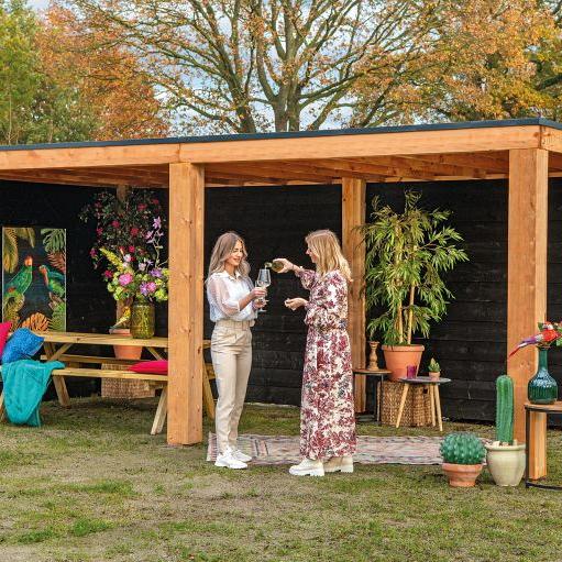 DHZ Renesse Red Class Wood 600 x 313 cm