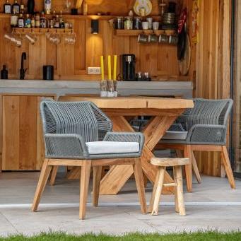 Teak stoel Granada met kussen (set van 2 stoelen)