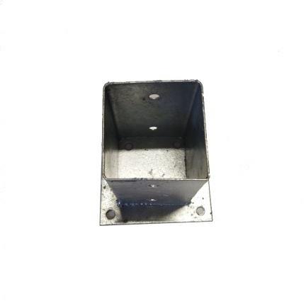 Paalhouder met plaat 91x91 mm hoogte 150 mm verzinkt