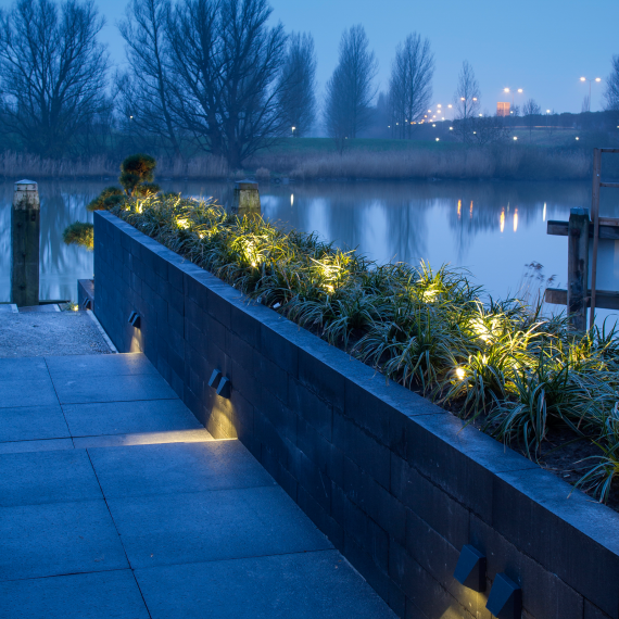 In-Lite Wedge Wall 12V - Dark Grey
