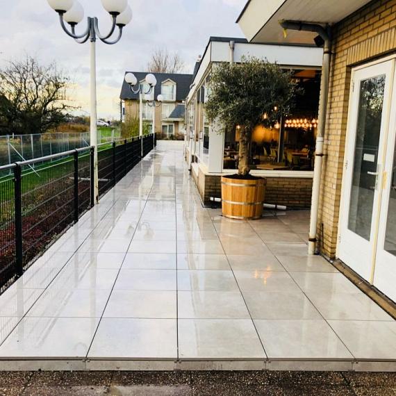 Randafwerking stalen clips voor keramische tegels